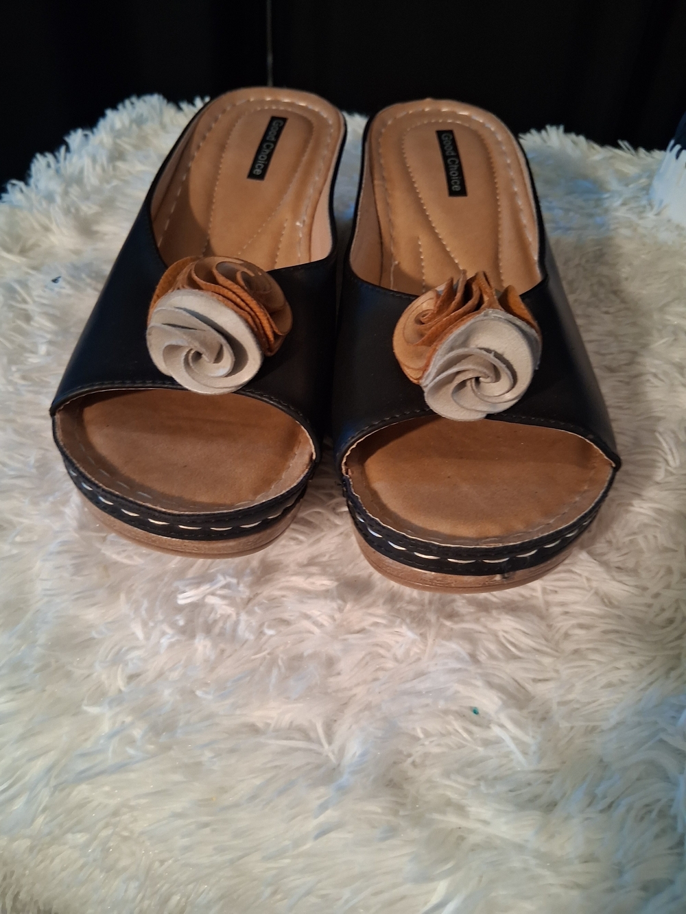 Women’s Black Slip-On Mules with Tan & Cream Rosette